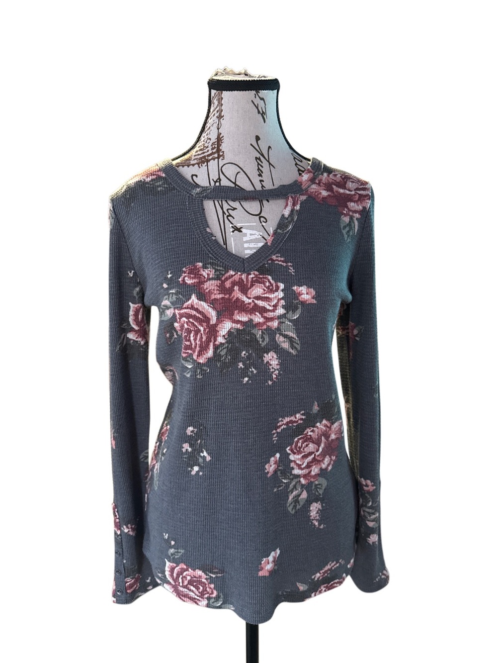 NWOT! Maurices Floral V-Neck Long Sleeve Top - Dusty Blue with Rose Print, S